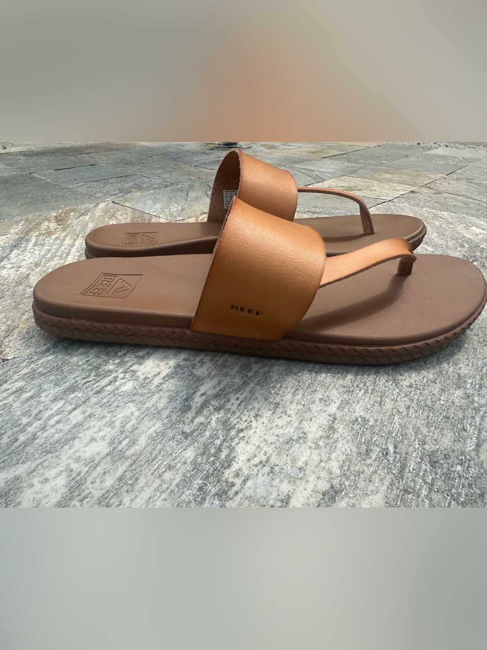 BNWOT Reef Women’s Sol Brown Slide Sandals size 8